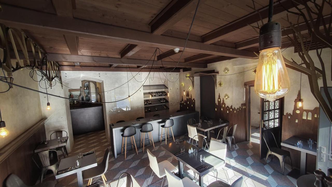 Hotel U Krize Πράγα Εξωτερικό φωτογραφία