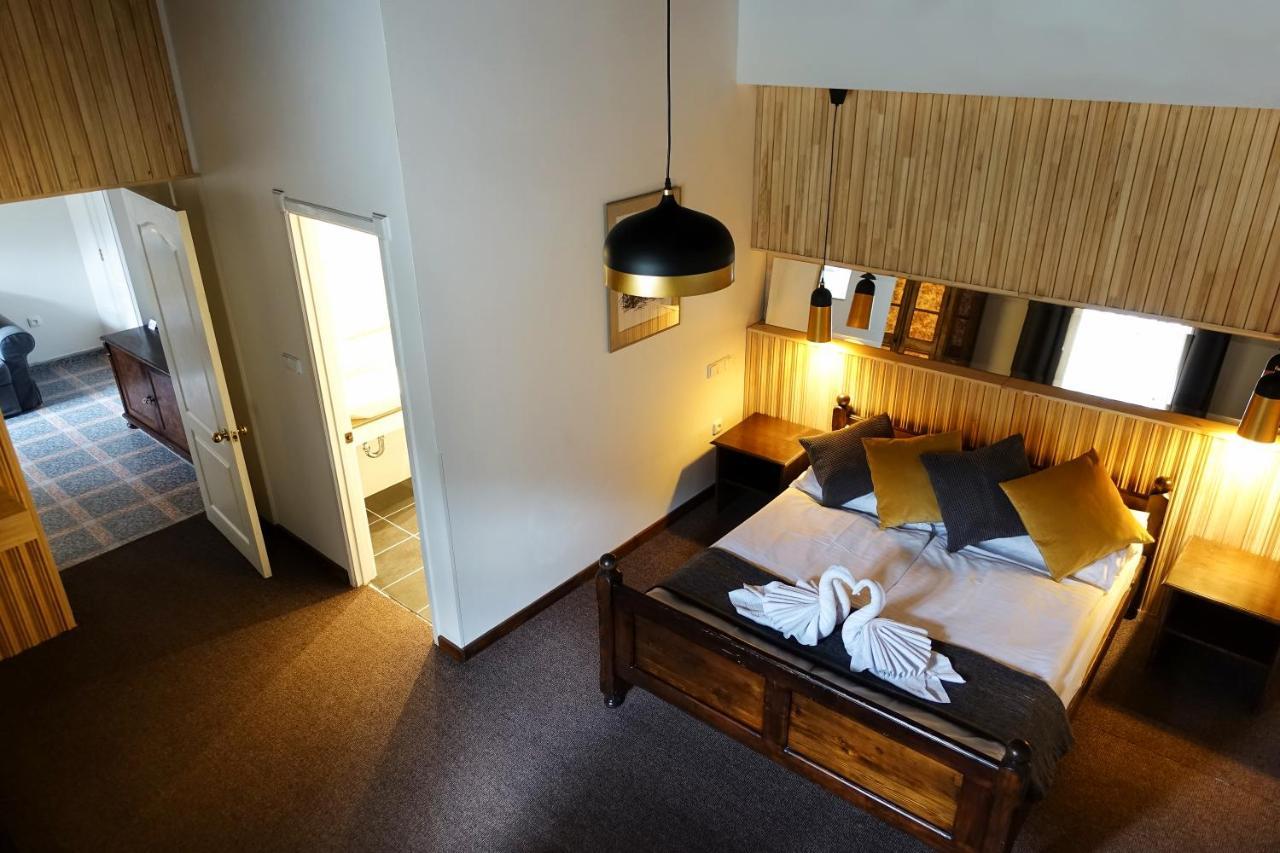 Hotel U Krize Πράγα Εξωτερικό φωτογραφία