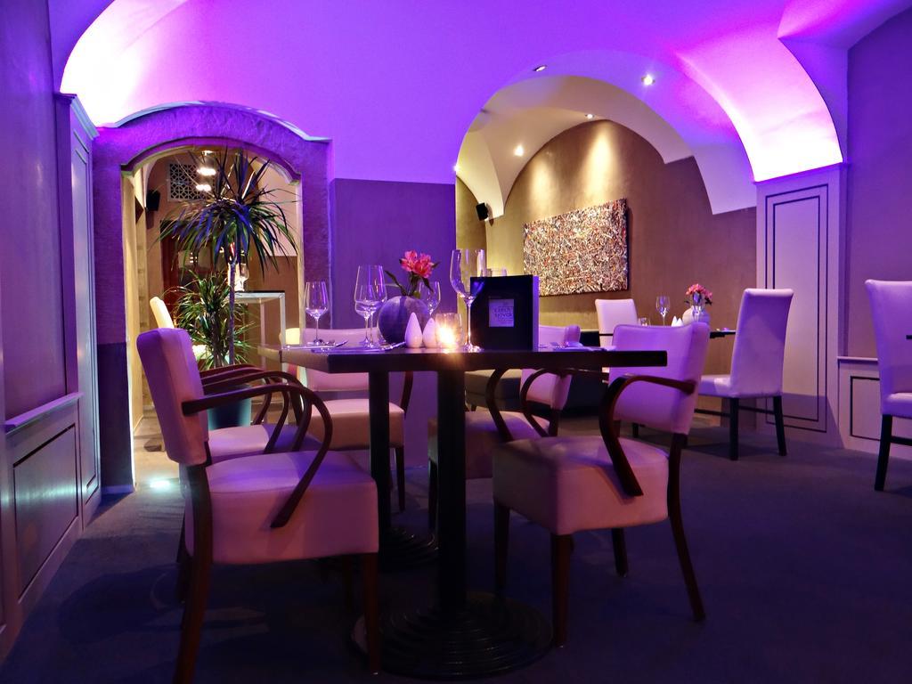 Hotel U Krize Πράγα Εξωτερικό φωτογραφία