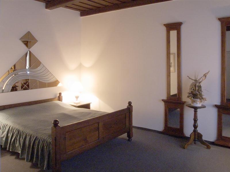Hotel U Krize Πράγα Εξωτερικό φωτογραφία