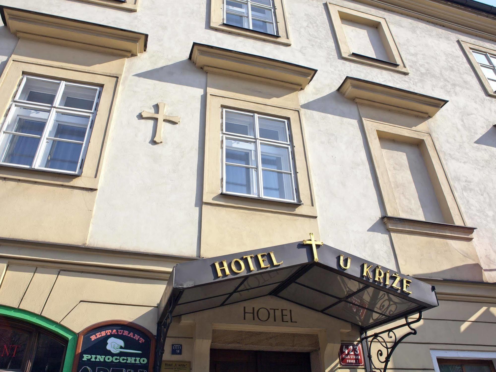 Hotel U Krize Πράγα Εξωτερικό φωτογραφία
